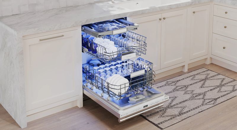 Thermador DWHD661EFP, model DWHD661EFP — dishwashers specified and installed by iKitchen Cabinetry, view 4