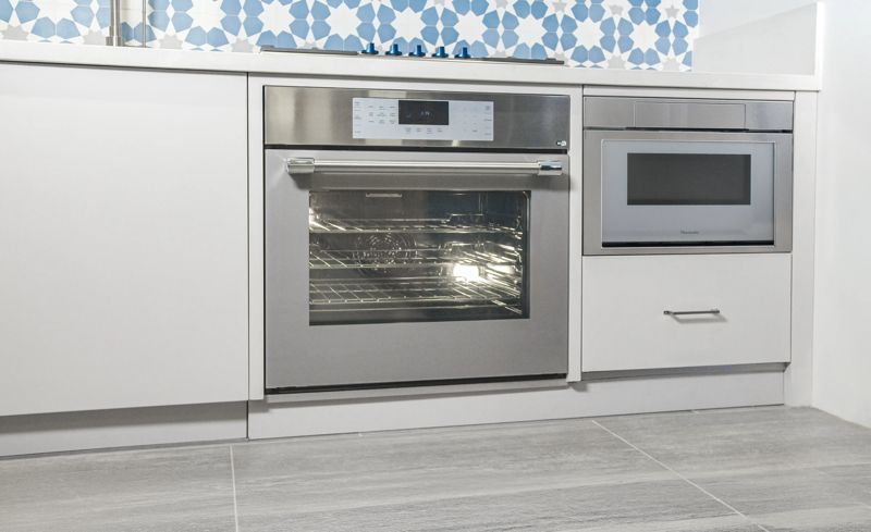 Thermador ME301YP, model ME301YP — ovens specified and installed by iKitchen Cabinetry, view 5