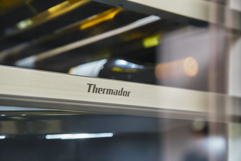 Thermador T18IW905SP, model T18IW905SP — refrigeration specified and installed by iKitchen Cabinetry, view 2