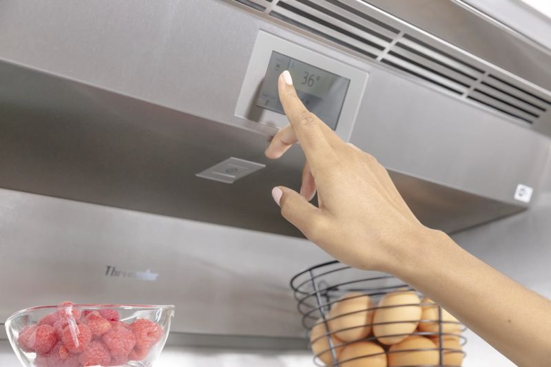 Thermador T24IR905SP, model T24IR905SP — refrigeration specified and installed by iKitchen Cabinetry, view 4