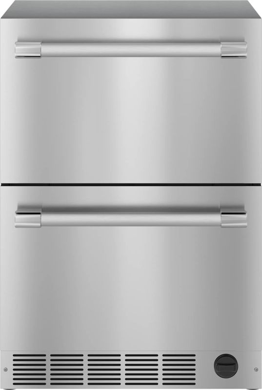 Thermador T24UC925DS, model T24UC925DS — refrigeration specified and installed by iKitchen Cabinetry