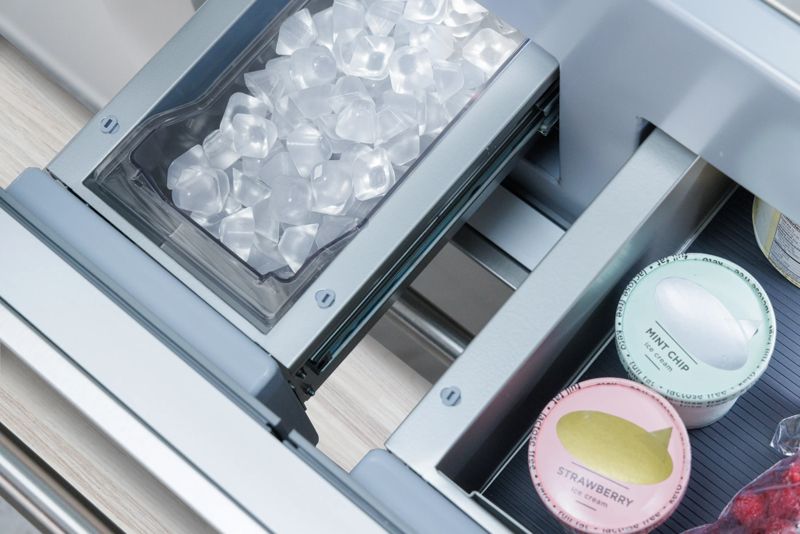 Thermador T36IB100SP, model T36IB100SP — refrigeration specified and installed by iKitchen Cabinetry, view 6