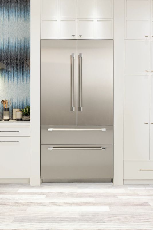Thermador T42BT122NS, model T42BT122NS — refrigeration specified and installed by iKitchen Cabinetry, view 3