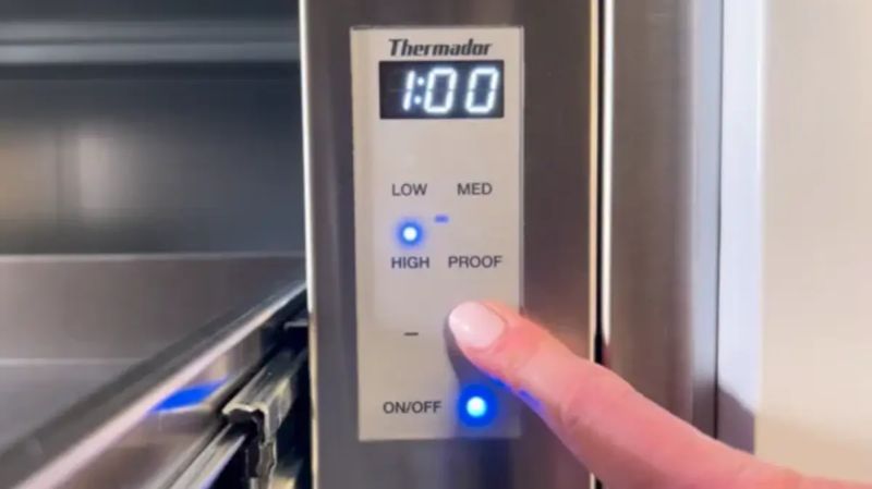 Thermador WD30W, model WD30W — ovens specified and installed by iKitchen Cabinetry, view 3