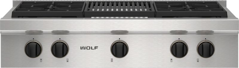 Wolf 36" Sealed Burner Rangetop - 4 Burners and Infrared Charbroiler, model SRT364C-LP — ranges specified and installed by iKitchen Cabinetry, view 4