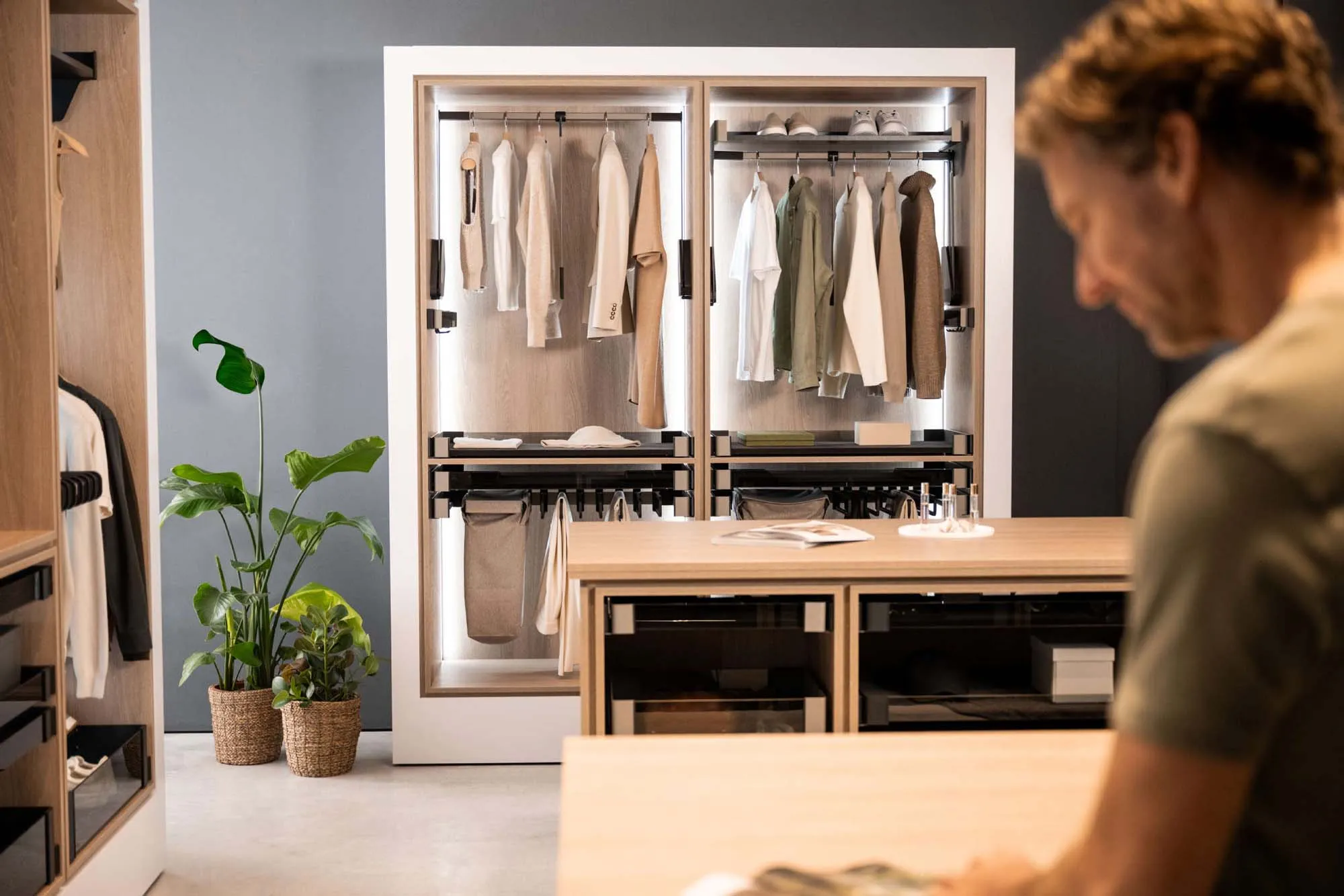 CONERO Clothes Lifts — Kesseböhmer