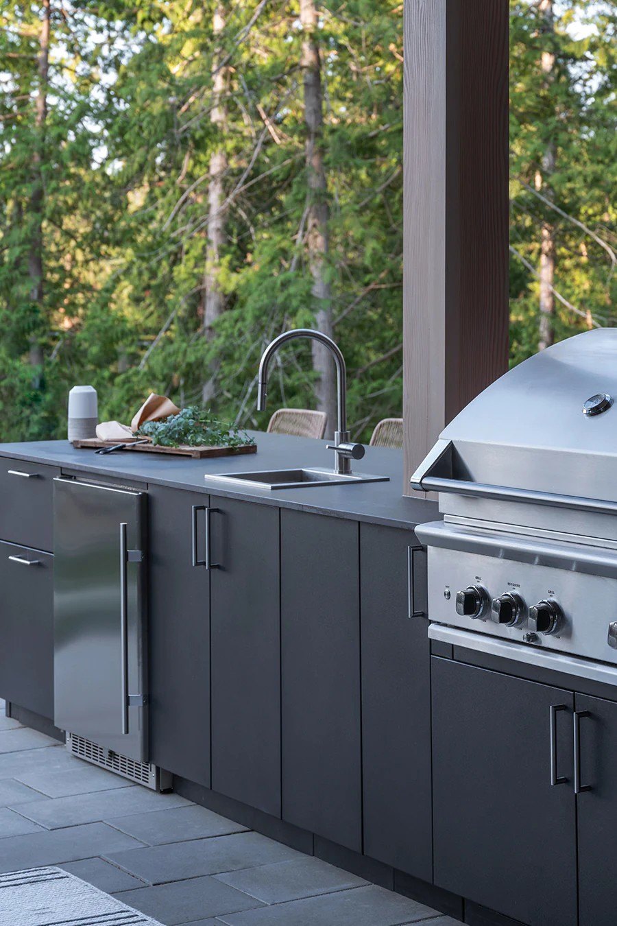 Marine-grade aluminium outdoor kitchen cabinetry