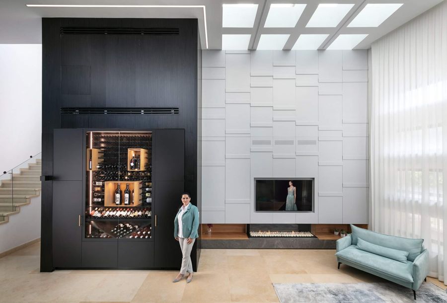 Black Bar Wall House — custom kitchens, built-ins & wall units by iKitchen Cabinetry, view 7