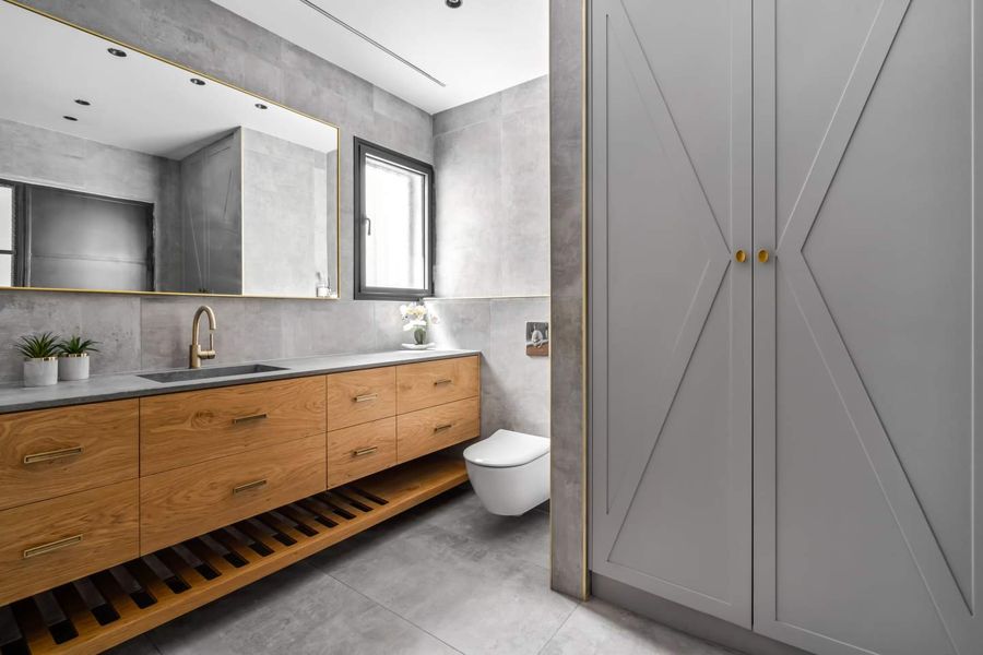 Black Oak and Ochre Apartment — custom kitchens, built-ins & wall units, wall paneling, bathroom vanities, walk-in closets by iKitchen Cabinetry, view 16