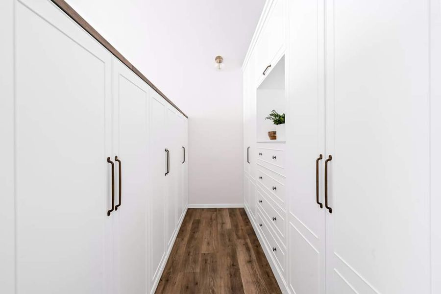 Brick Column Farmhouse — custom kitchens, built-ins & wall units, bathroom vanities by iKitchen Cabinetry, view 15