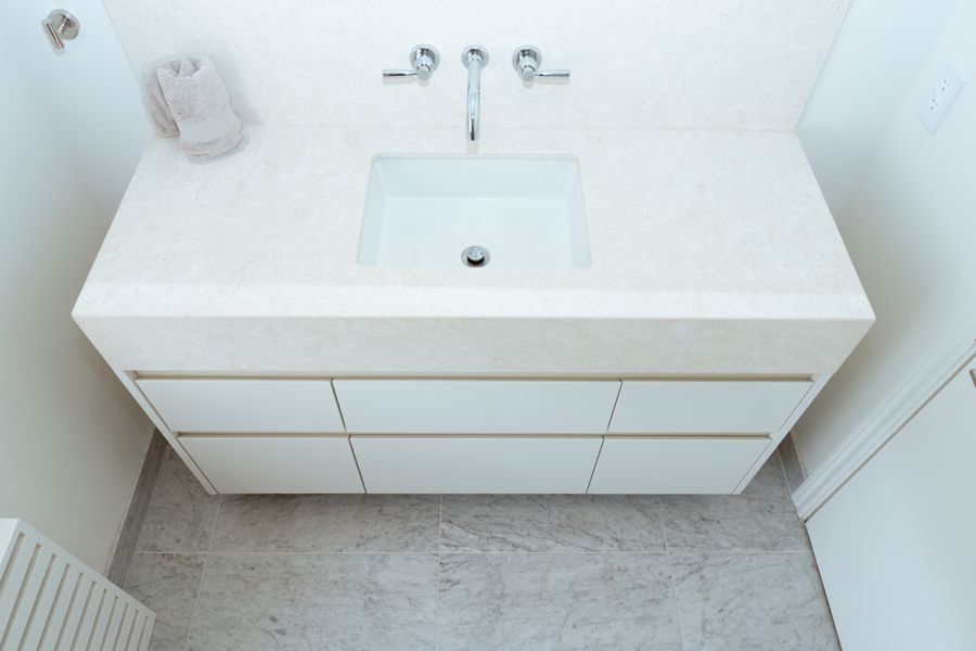Docteur Penfield Residence — custom kitchens, bathroom vanities by iKitchen Cabinetry, view 12