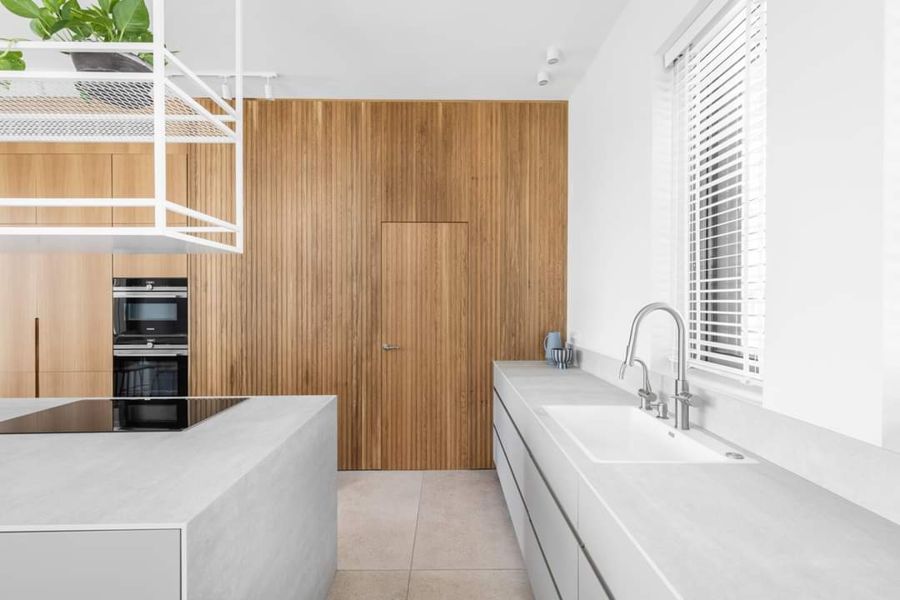 Oak and Terrazzo Family House — custom kitchens, built-ins & wall units, bathroom vanities, walk-in closets by iKitchen Cabinetry, view 4