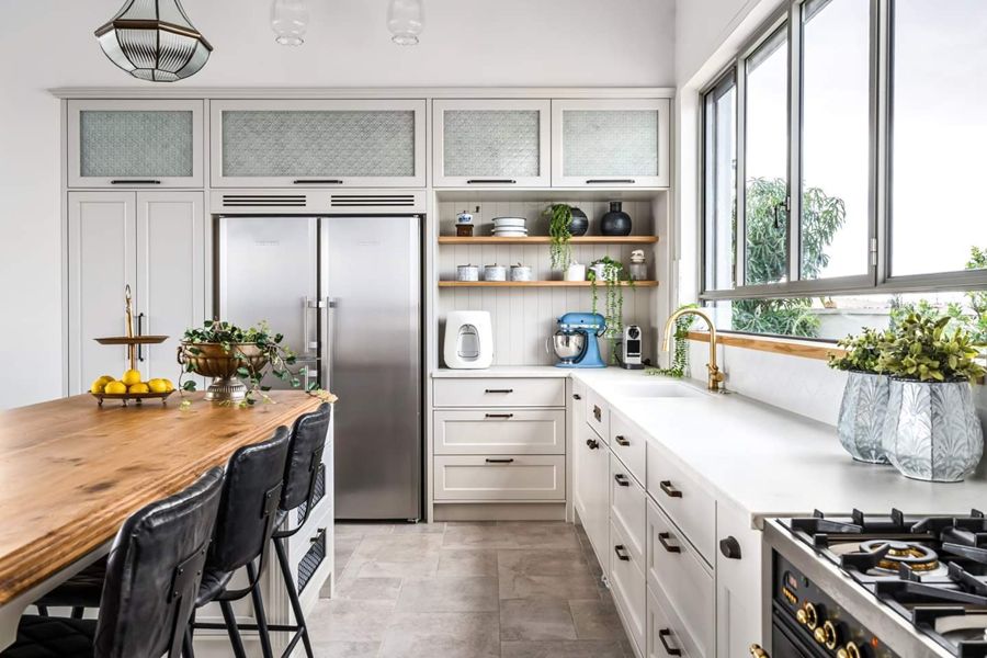 Oak Dresser Country House — custom kitchens, built-ins & wall units by iKitchen Cabinetry, view 5