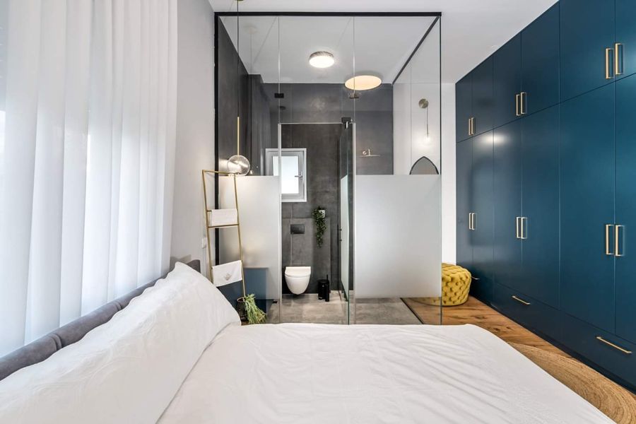 Petrol Blue and Brass Apartment — built-ins & wall units, bathroom vanities by iKitchen Cabinetry, view 6