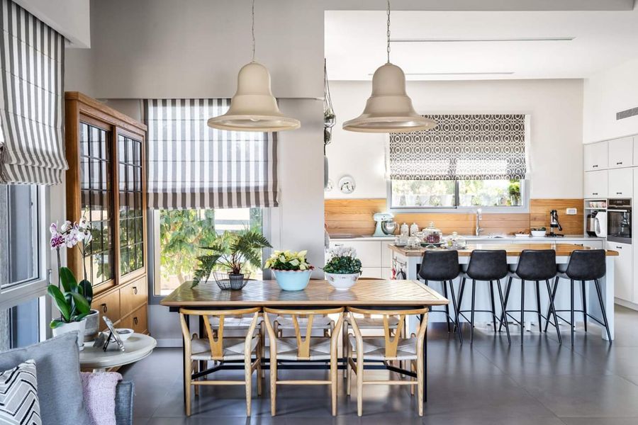 Planted Shelf House — built-ins & wall units, walk-in closets by iKitchen Cabinetry, view 5