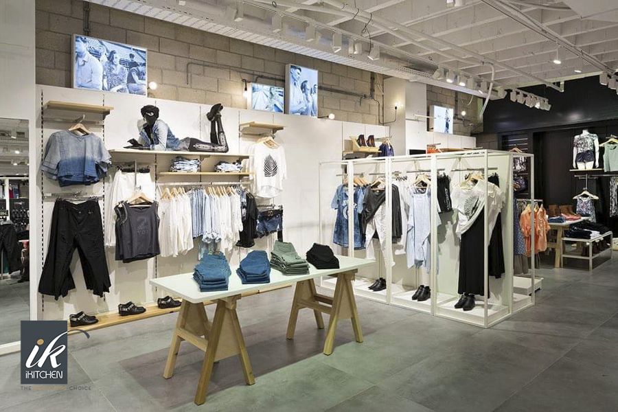 Renuar Center — commercial cabinetry, built-ins & wall units by iKitchen Cabinetry, view 4
