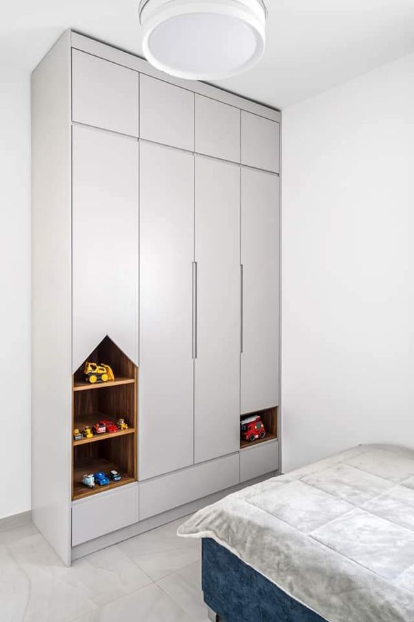 Stone Island House — custom kitchens, built-ins & wall units, walk-in closets by iKitchen Cabinetry, view 15